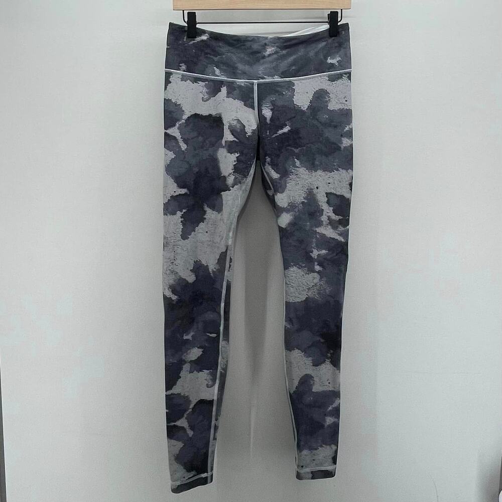 Lululemon Wunder Under Womens‎ 8 Luon Floral Platoon Silver Spoon/Grey W5D94S